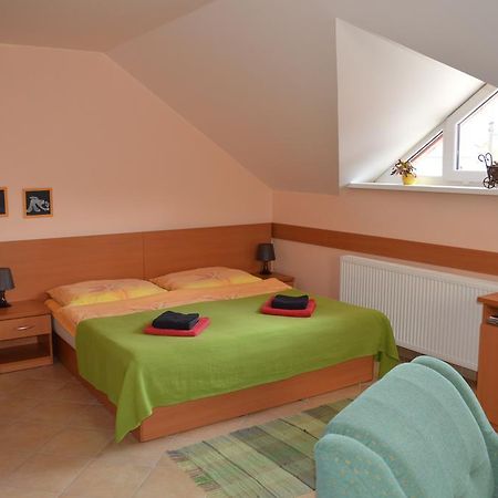 Apartmany Svaty Kriz Липтовски-Микулаш Экстерьер фото